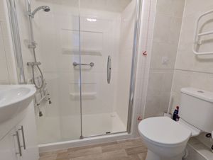 Photo 6- click for photo gallery